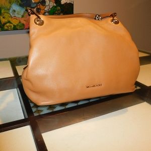 Michael Kors Large Raven. Acorn color